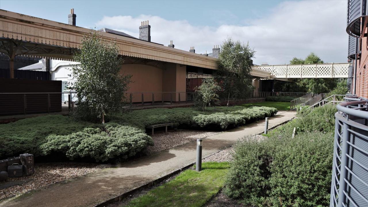 Broad Gauge Apartments Wolverhampton Exteriör bild